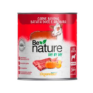 Ração Úmida Be Nature Day By Day Lata Organnact Cães Adultos Sabor Carne, Batata Doce e Abóbora 300g
